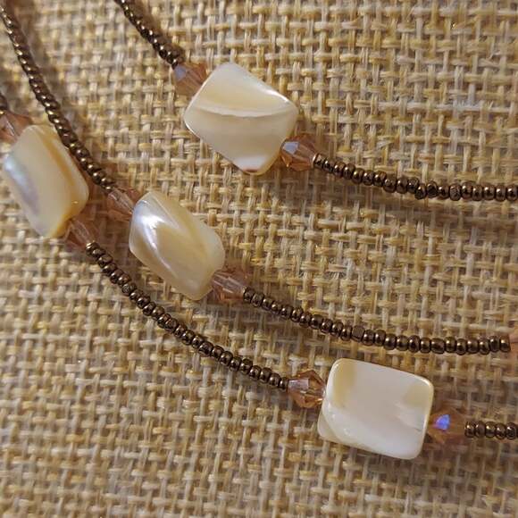 Essence Brown and Cream Made In USA 16" Necklace - Picture 2 of 4